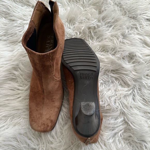 Franco Sarto faux suede boots Sz 7.5 comfy - Picture 6 of 6